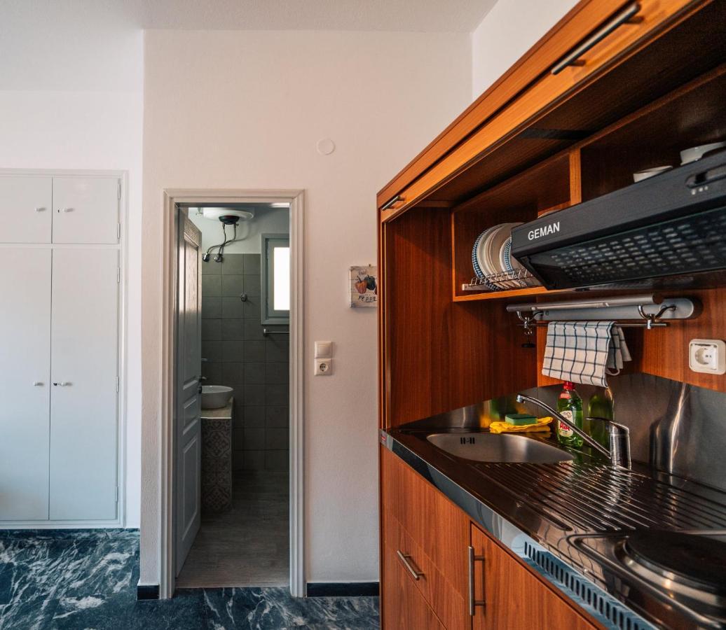 Meropi Rooms Kamares  Exteriör bild