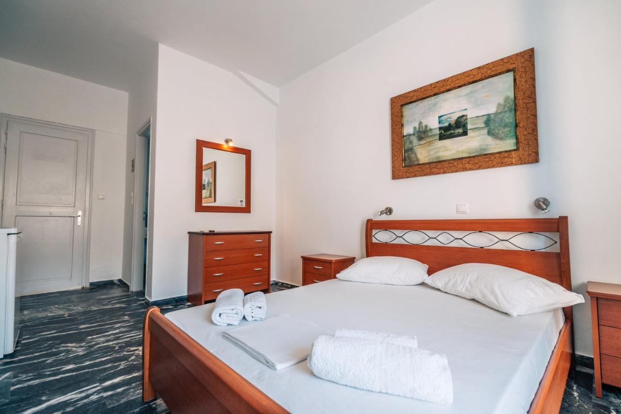 Meropi Rooms Kamares  Exteriör bild