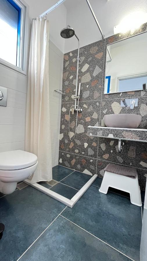Meropi Rooms Kamares  Exteriör bild